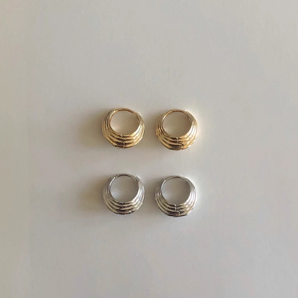 Shell One-touch Earrings